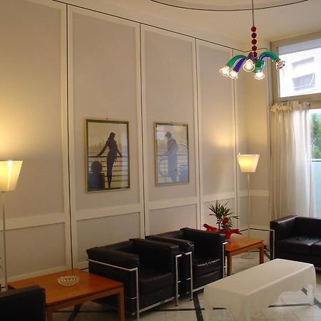 Domus Hotel Alessandria Bagian luar foto