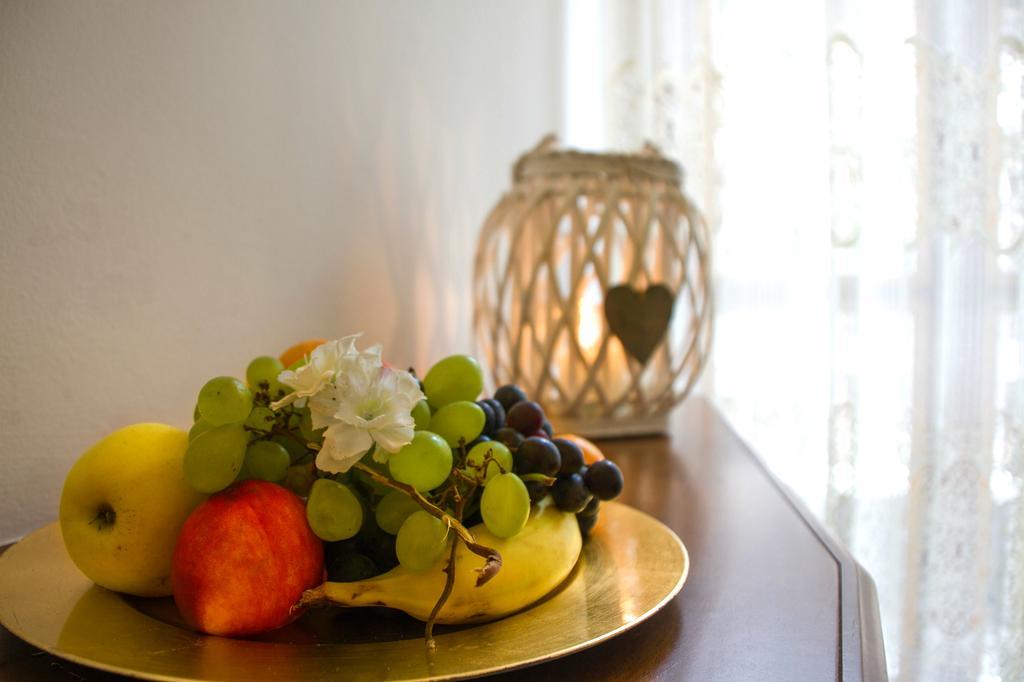 Domus Hotel Alessandria Bagian luar foto